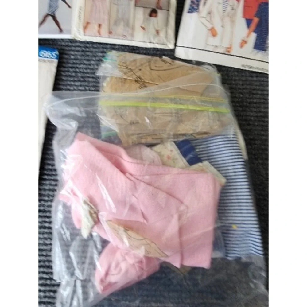 Lot‎ of 11 Assorted Sewing Patterns Uncut And Cut